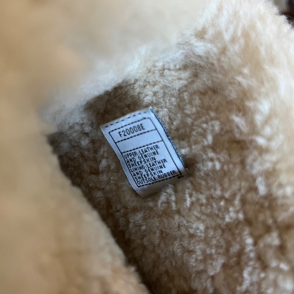 UGG Australia Elijo Sheepskin Shearling Leather Boots in Chestnut (Women's 8) - Picture 7 of 9